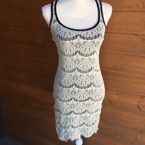 I.N.C black and cream lace dress Sz.XS - Picture 2 of 4